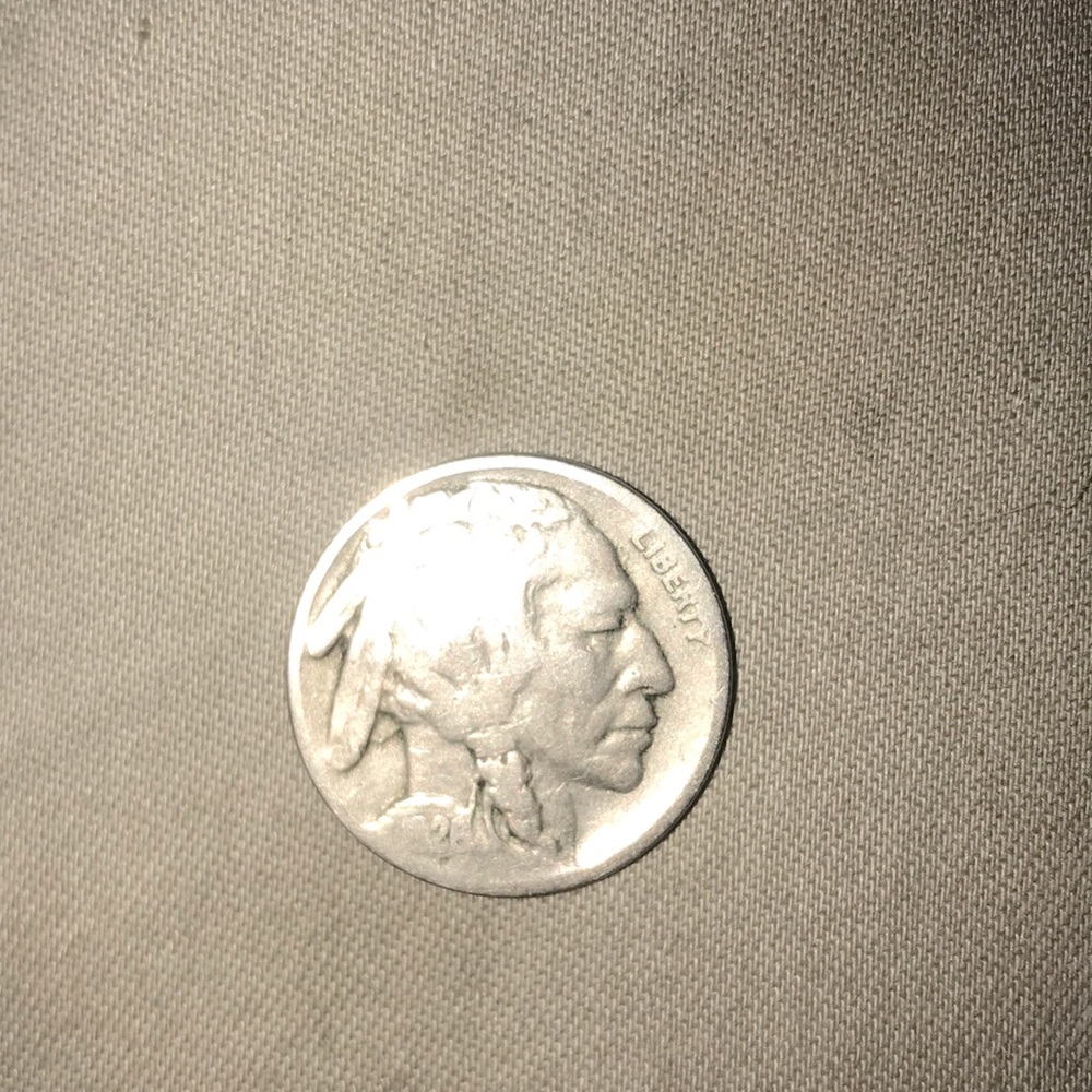 Collectors item rare indian with Buffalo 5¢ coin